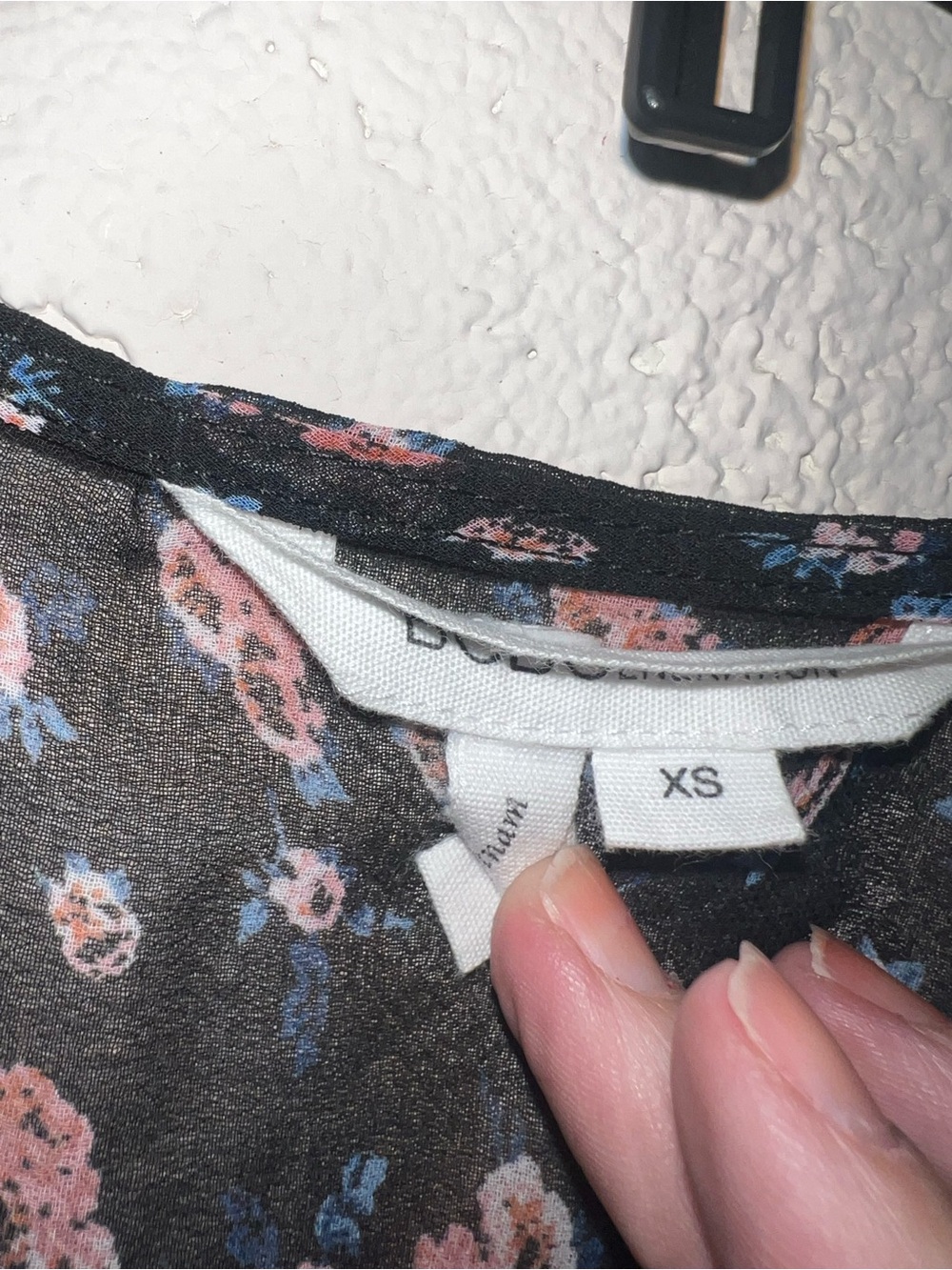 Floral V-Neck Long Sleeve Mini romper in Black and Rust - Picture 2 of 2